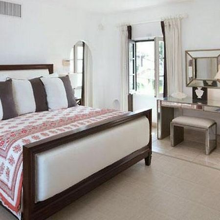 Villa Elsewhere Хоултаун Экстерьер фото